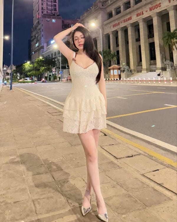 Ảnh gái đẹp khoe chân dài