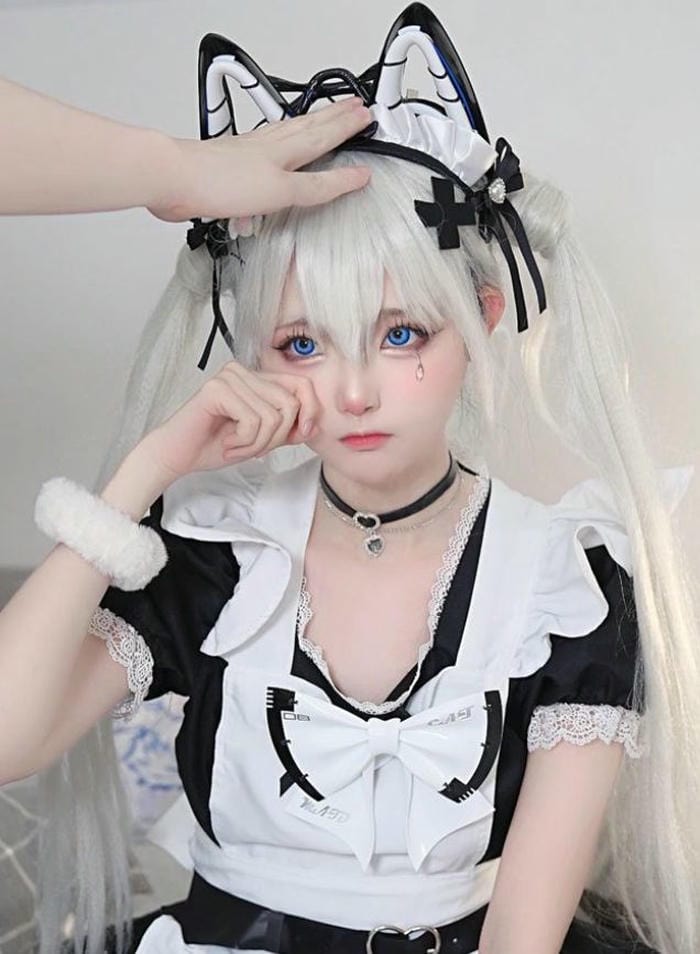 Gái xinh cosplay hầu gái bổ mắt Gái xinh cosplay hầu gái bổ mắt