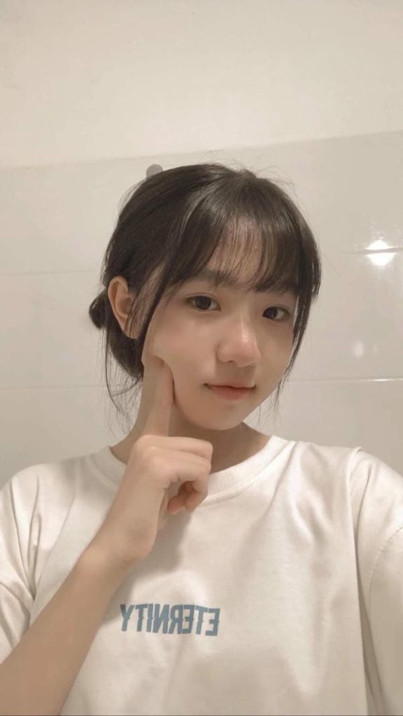 Ảnh gái k13