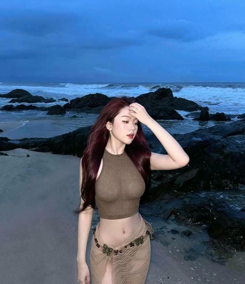 Ảnh gái xinh mặc bikini đi biển (7) Ảnh gái xinh mặc bikini đi biển (7)