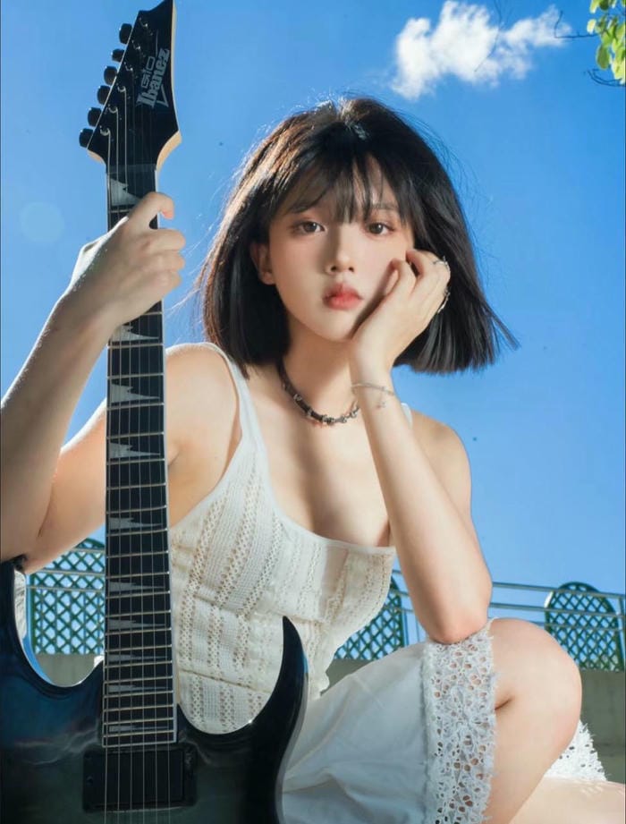 Gái xinh Trung Quốc cute tóc ngắn Gái xinh Trung Quốc cute tóc ngắn