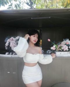 Lan Anh xinh yêu 2