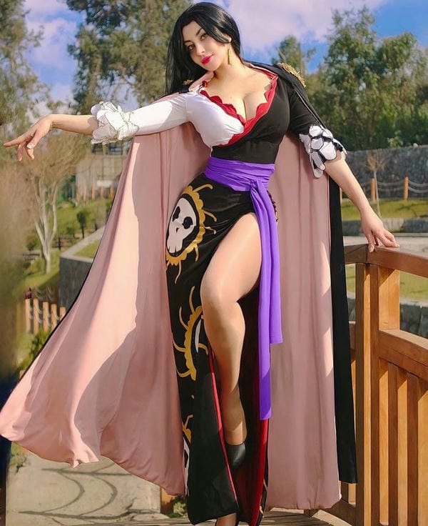 ảnh cosplay boa hancock 7 ảnh cosplay boa hancock 7