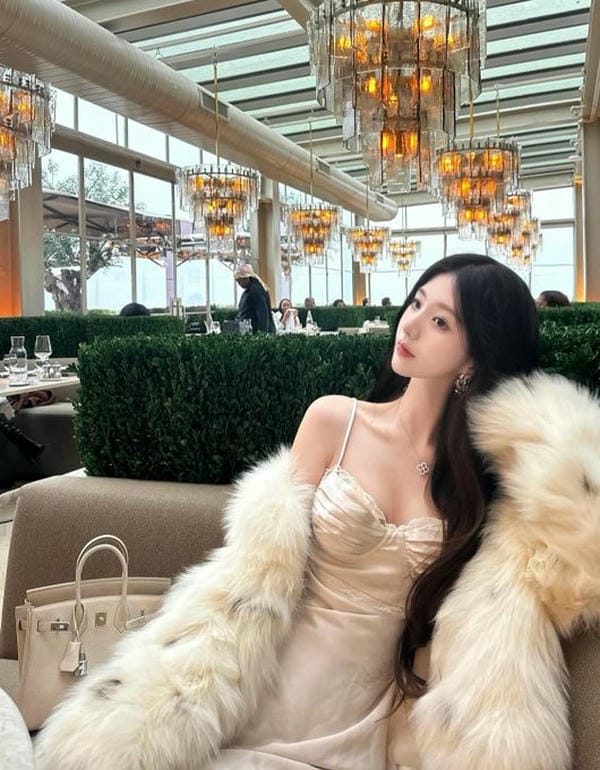 Ảnh gái douyin (12) Ảnh gái douyin (12)