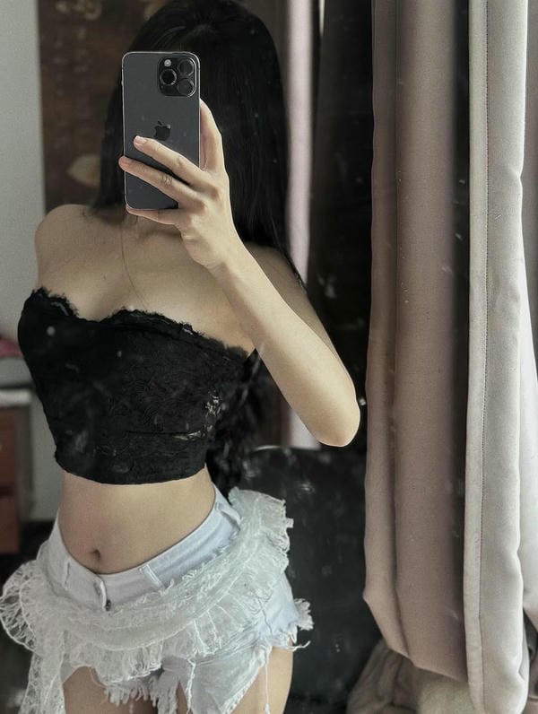 gái xinh dáng ngon (1)