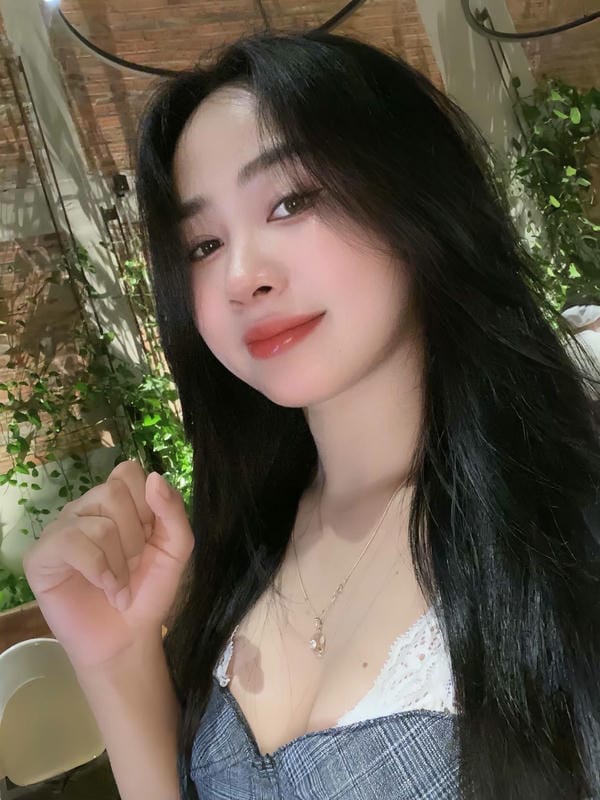 gái xinh múp (1) gái xinh múp (1)
