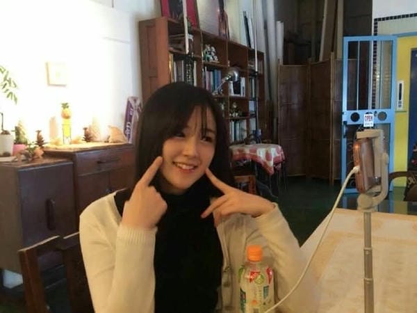 Emiri Suzuhara (2)