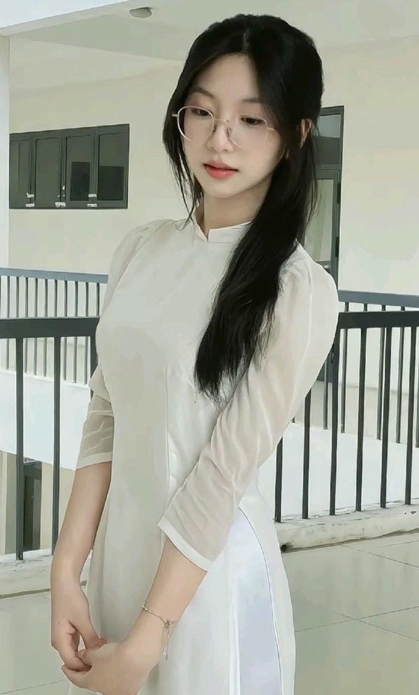 Gái xinh áo dài (10)