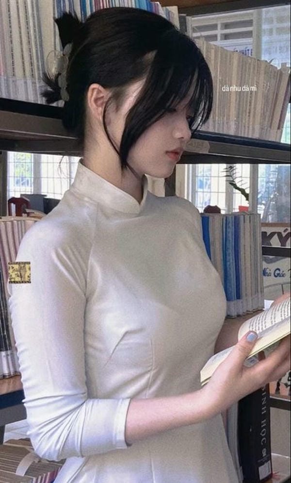 Gái xinh áo dài (11)