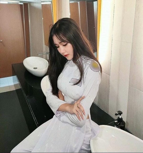 Gái xinh áo dài (15)