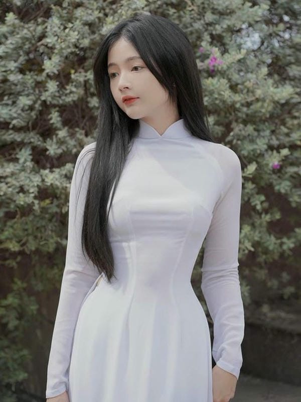 Gái xinh áo dài (17)