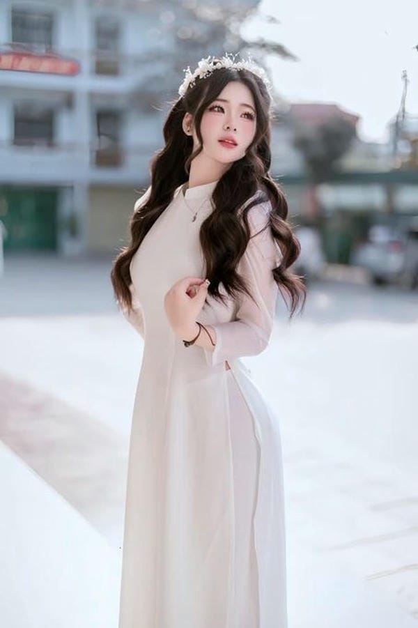 Gái xinh áo dài (19)