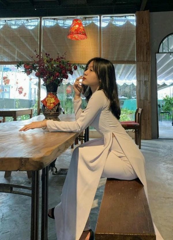 Gái xinh áo dài (7)