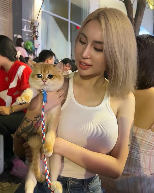 Chibi1311, tên thật là Lê Phượng Chi Chibi1311, tên thật là Lê Phượng Chi