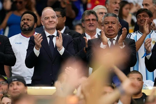 FIFA thiên vị Argentina 1 FIFA thiên vị Argentina 1
